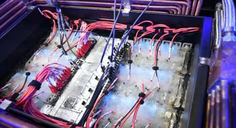 immersion liquid cooling