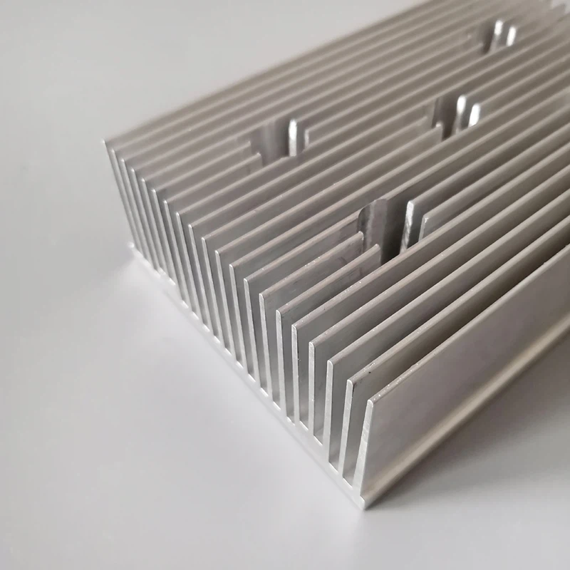 EXTRUSION HEATSINK