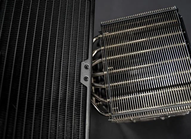 liquid cooling or air cooling