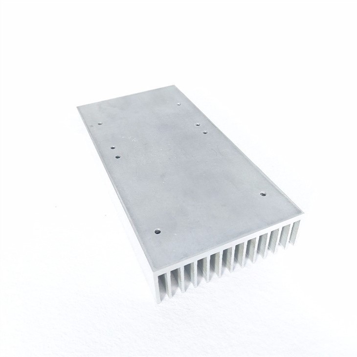 Aluminum Extruded Heatsinks